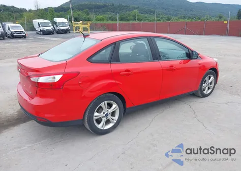 2014 Ford Focus Se z USA, uszkodzony, nr VIN 1FADP3F28EL202345